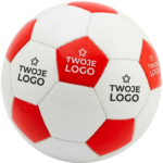 Biała piłka nożna z klasycznymi czerwonymi panelami w kształcie pięciokątów, z widocznymi przeszyciami i nadrukowanym logotypem firmowym.